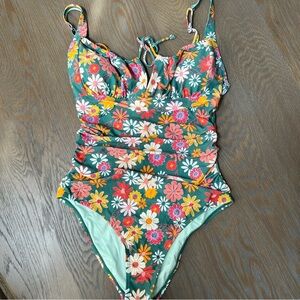 Floral Green One-Piece Swimsuit — Women's Floral Tank Swimwear